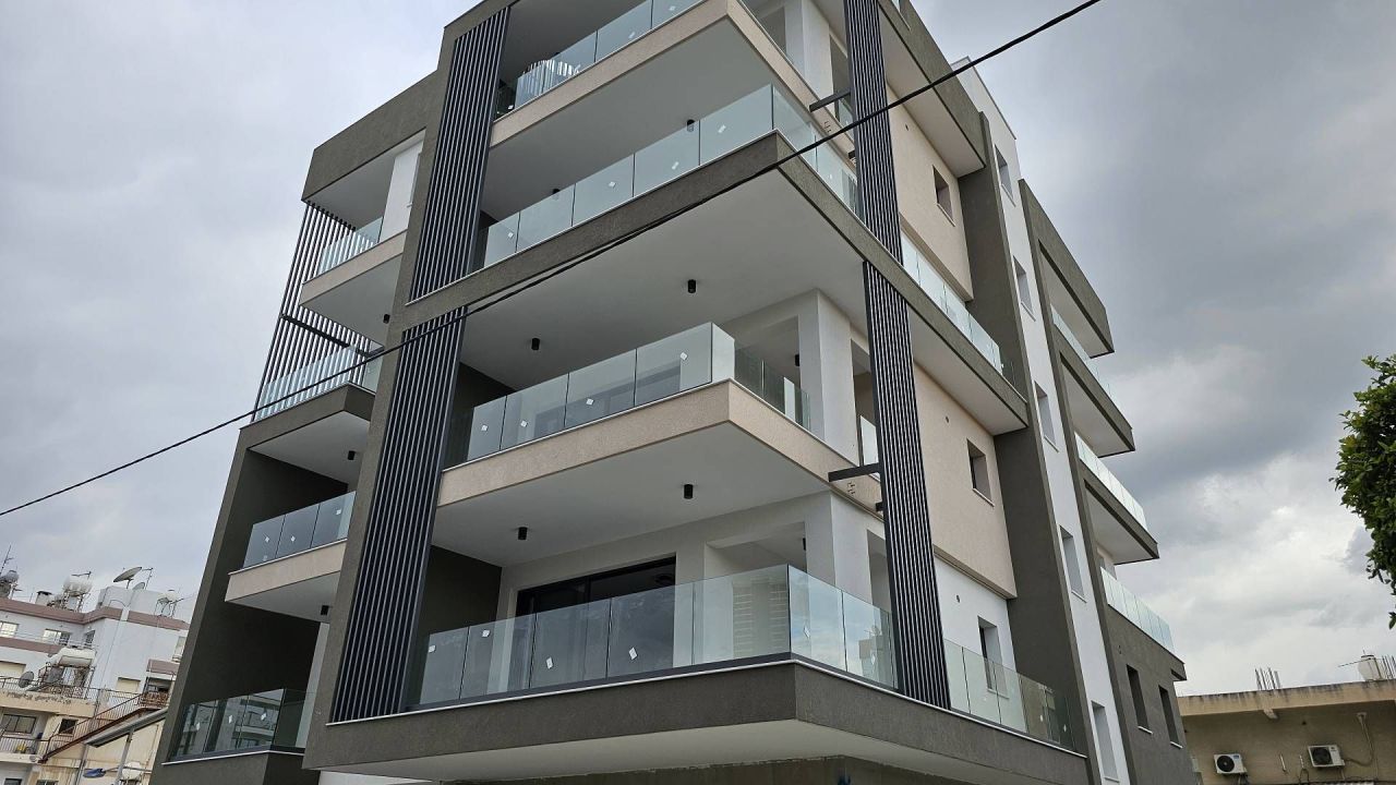 Piso en Limasol, Chipre, 58 m² - imagen 12