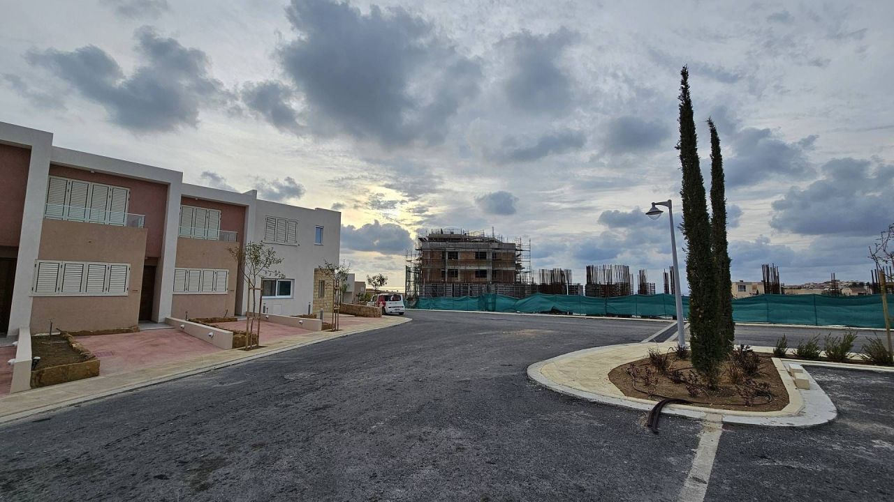 Flat in Chlorakas, Cyprus, 75 m² - picture 17