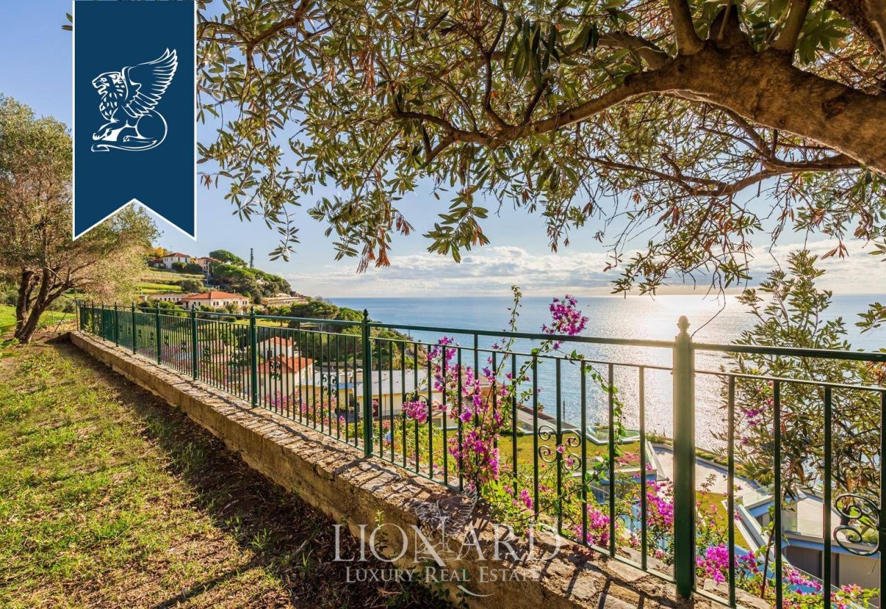 Villa in San Remo, Italien, 180 m² - Foto 12