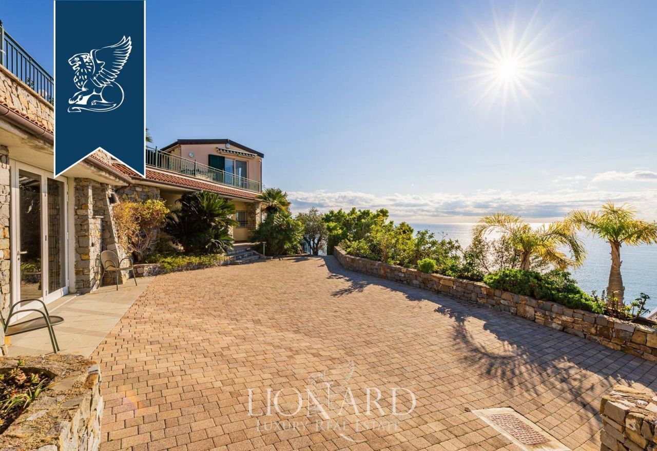 Villa in San Remo, Italien, 180 m² - Foto 15