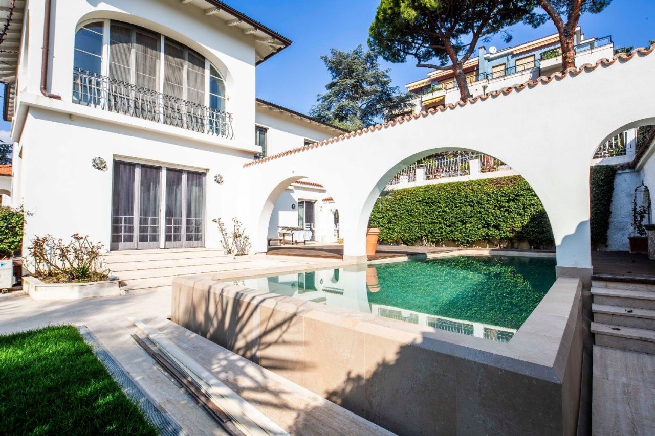 Villa a San Remo, Italia, 466 m² - foto 2