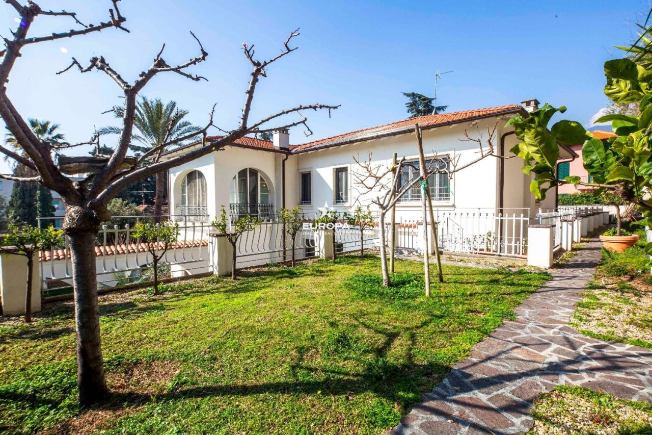 Villa a San Remo, Italia, 466 m² - foto 5