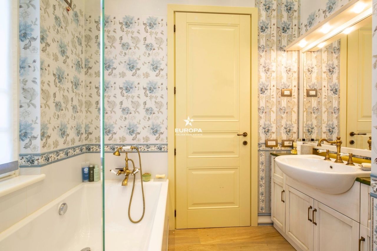 Villa a San Remo, Italia, 466 m² - foto 15