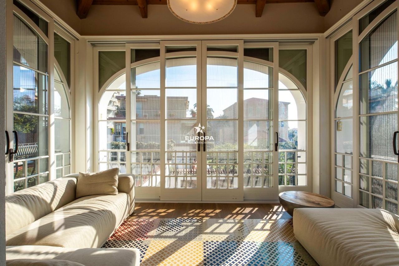 Villa a San Remo, Italia, 466 m² - foto 18