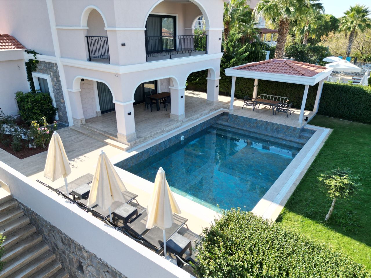 Villa à Fethiye, Turquie, 280 m² - image 1