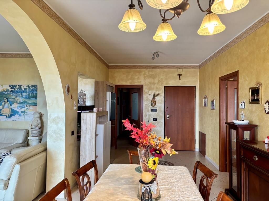 Piso en Silvi, Italia, 177 m² - imagen 4