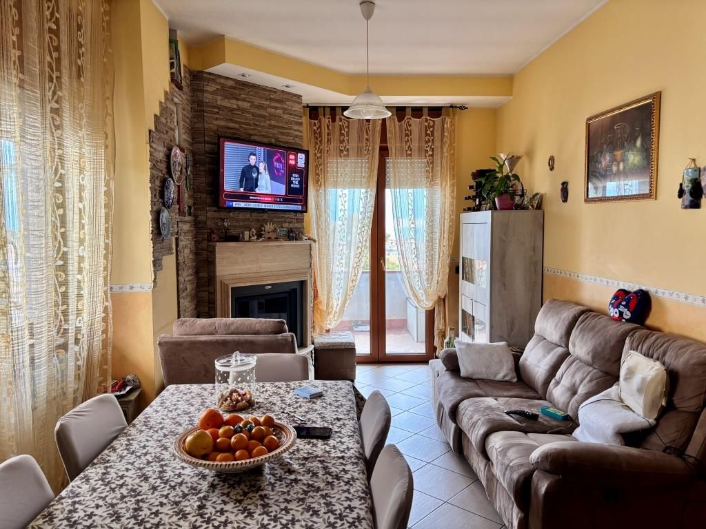 Piso en Silvi, Italia, 177 m² - imagen 6