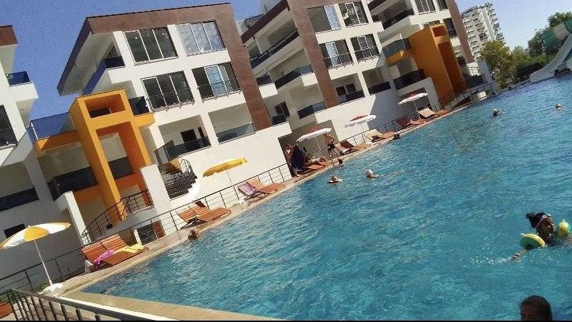 Flat in Mersin, Turkey, 130 m² - picture 1