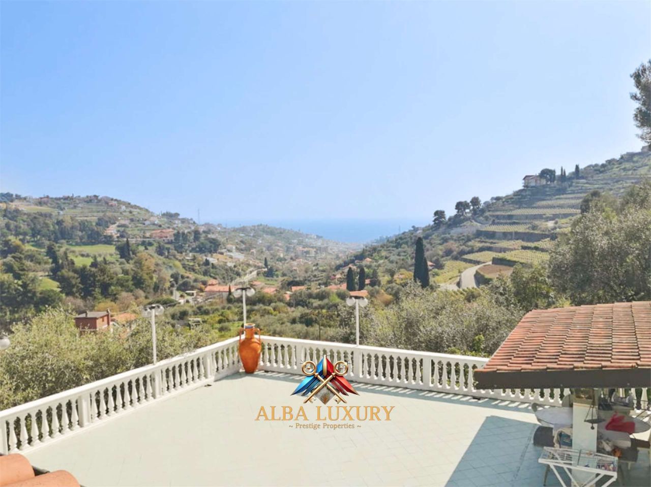 Villa Strada Borgo Tinasso, Italien, 500 m² - Foto 1