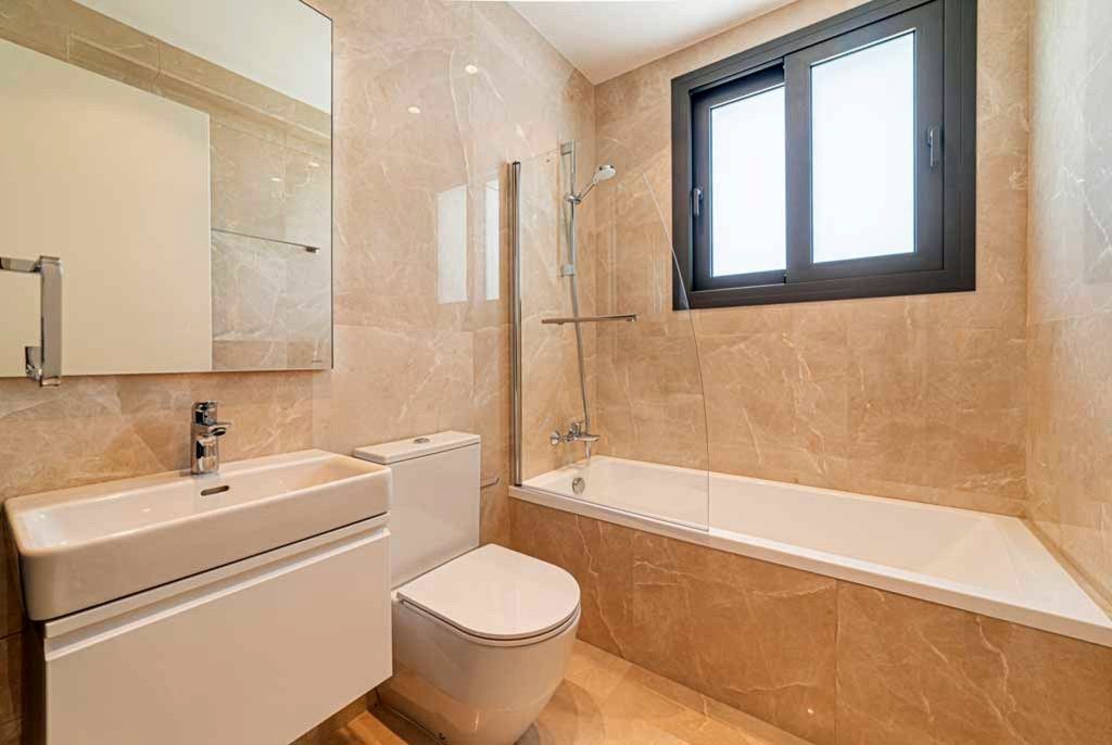 Flat in Larnaca, Cyprus, 205.9 m² - picture 14