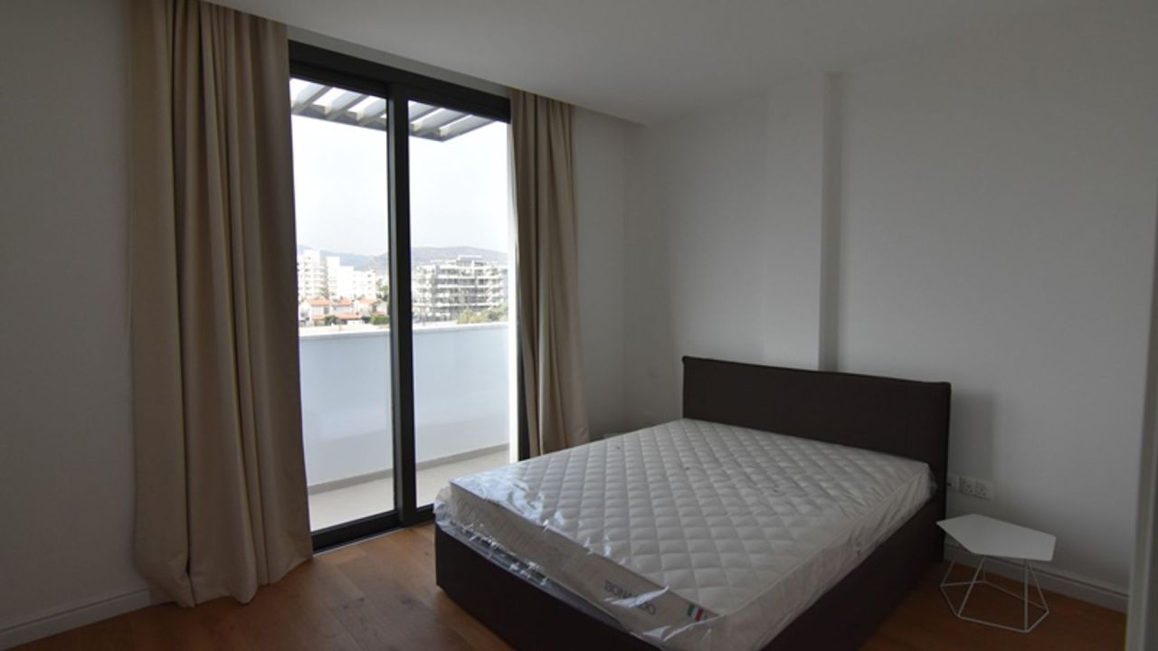 Flat in Germasogeia, Cyprus, 260 m² - picture 4