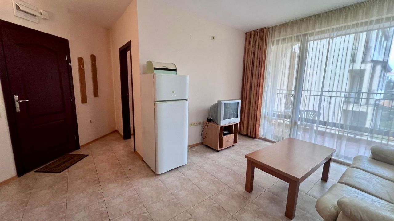 Flat at Sunny Beach, Bulgaria - picture 5