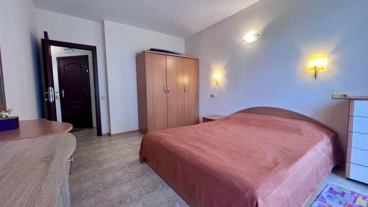 Flat at Sunny Beach, Bulgaria - picture 9
