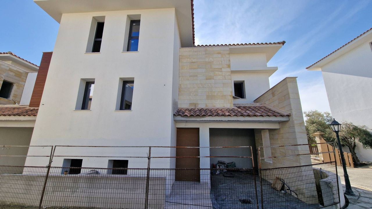 House in Larnaca, Cyprus, 204 m² - picture 8