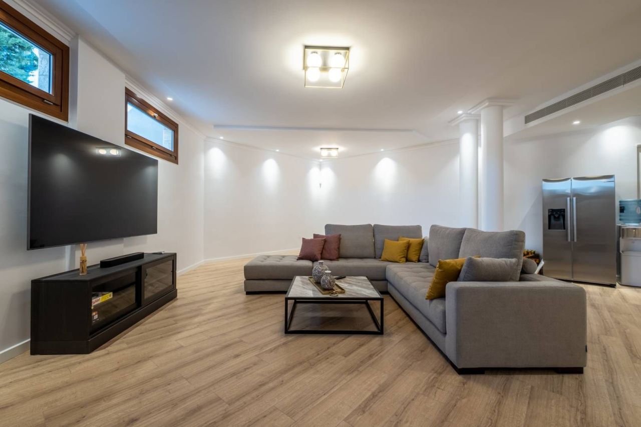 Maison à Mouttagiaka, Chypre, 650 m² - image 14