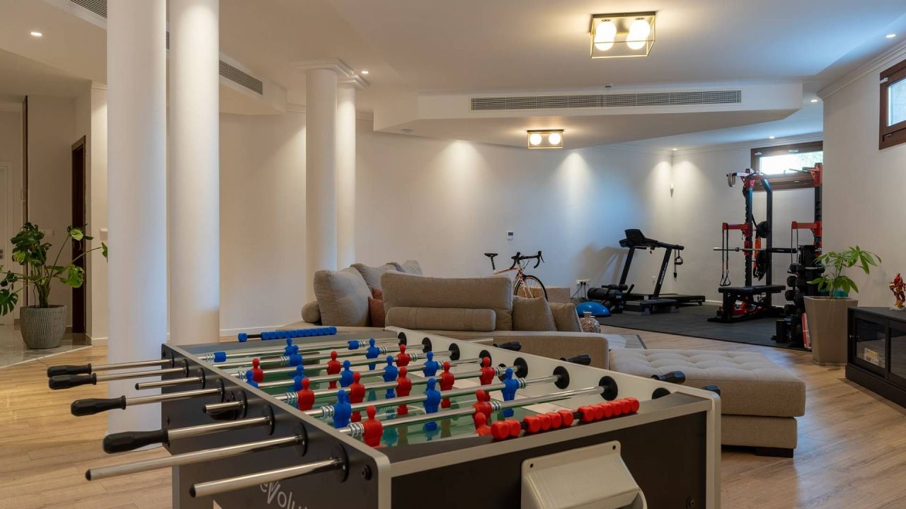 Maison à Mouttagiaka, Chypre, 650 m² - image 18