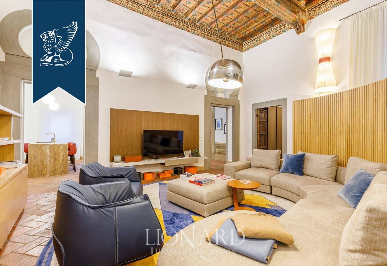 Apartamento en Florencia, Italia, 224 m² - imagen 1