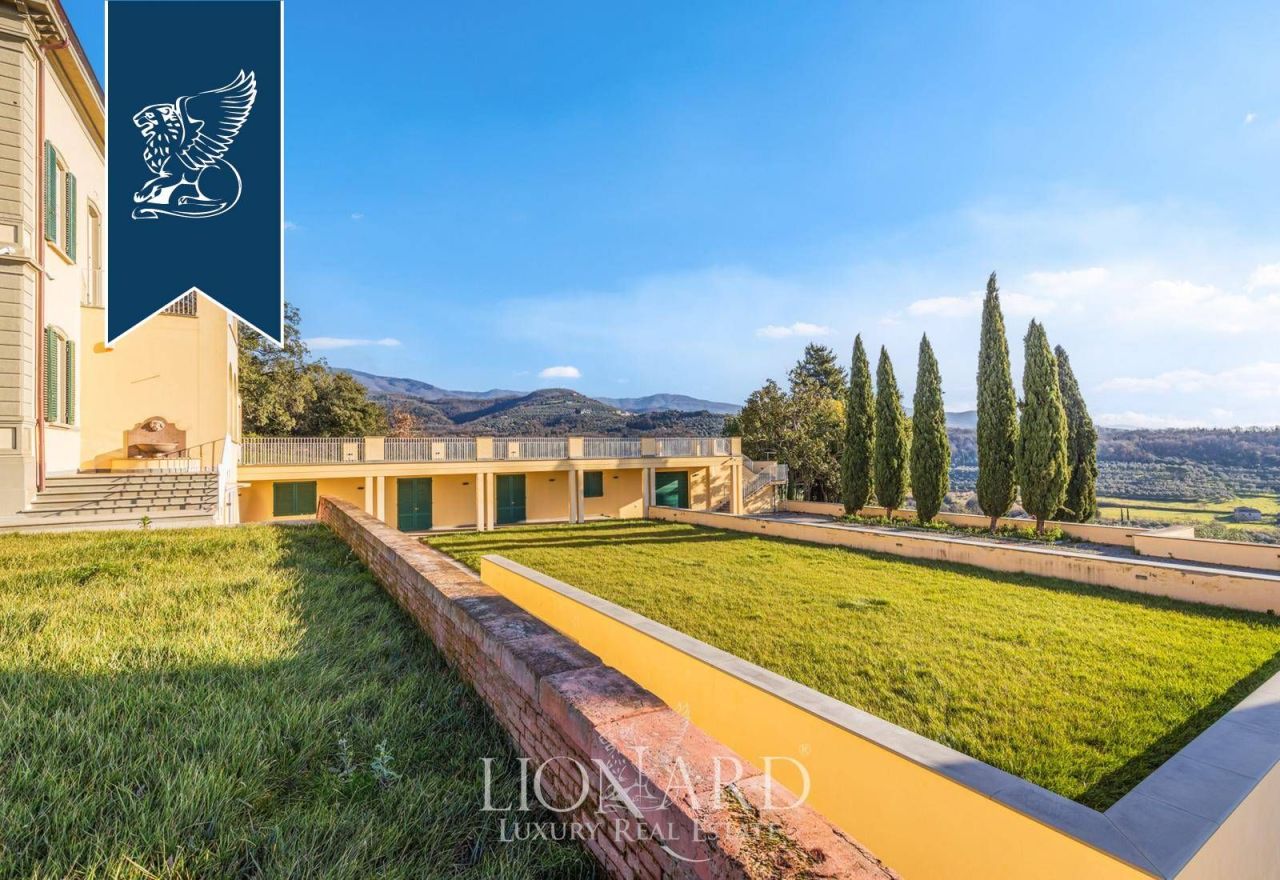 Villa in Pistoia, Italy, 1 800 m² - picture 7