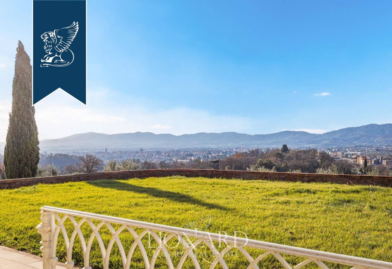 Villa in Pistoia, Italy, 1 800 m² - picture 8