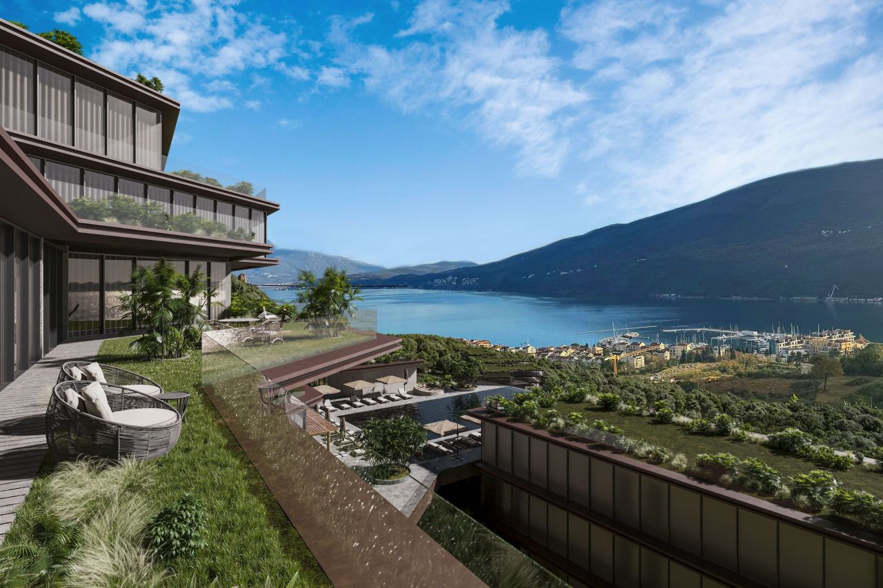 Hotel in Tivat, Montenegro, 45 m² - picture 1