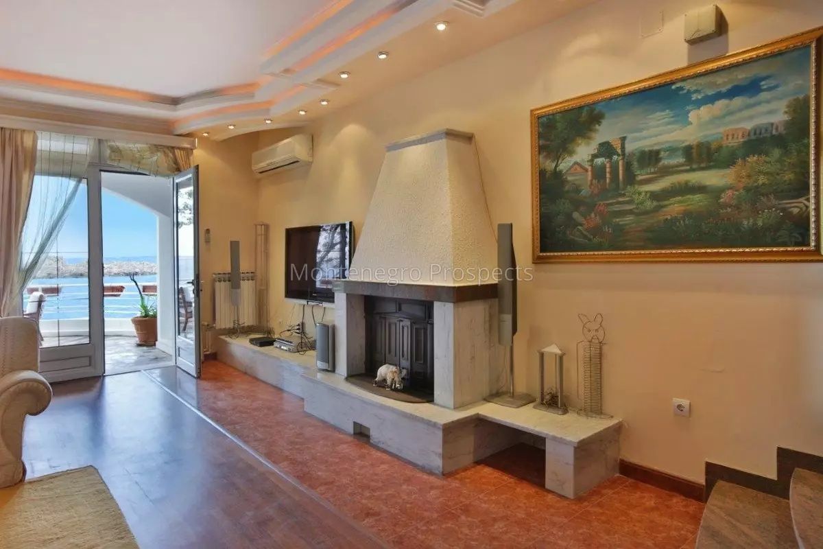 Villa à Sveti Stefan, Monténégro, 1 124 m² - image 13