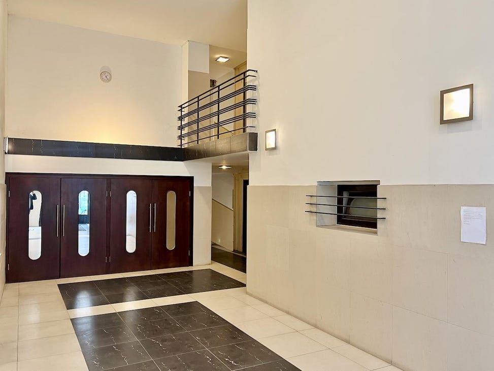 Apartment in Budapest, Hungary, 91 m² - picture 9