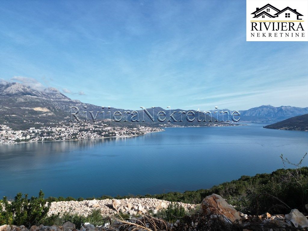 Grundstück in Herceg-Novi, Montenegro, 2 457 m² - Foto 3