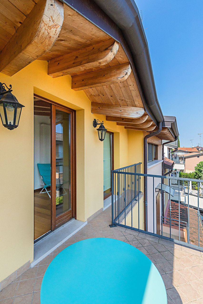 Apartamento por Lago de Garda, Italia, 90 m² - imagen 11