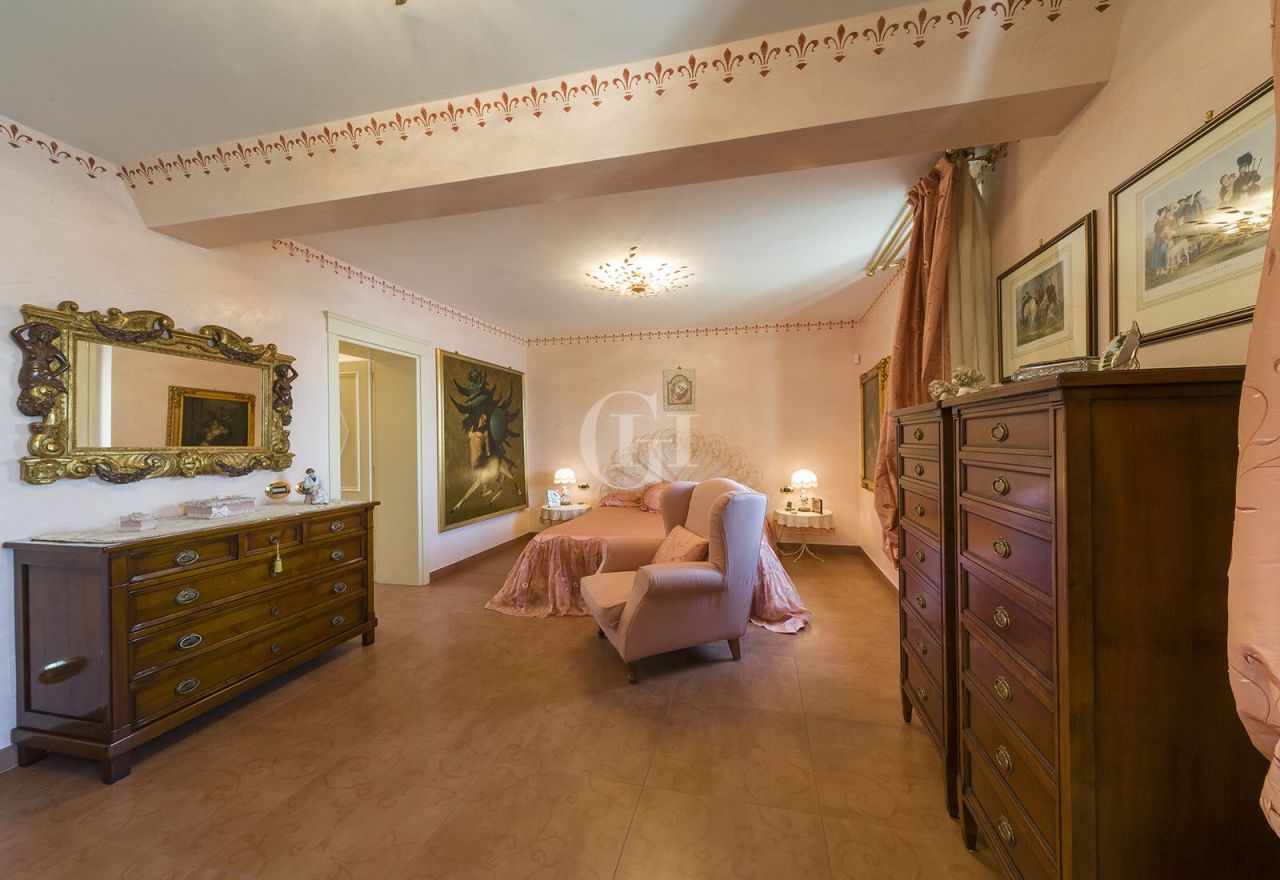 Villa sul Lago di Garda, Italia, 457 m² - foto 8