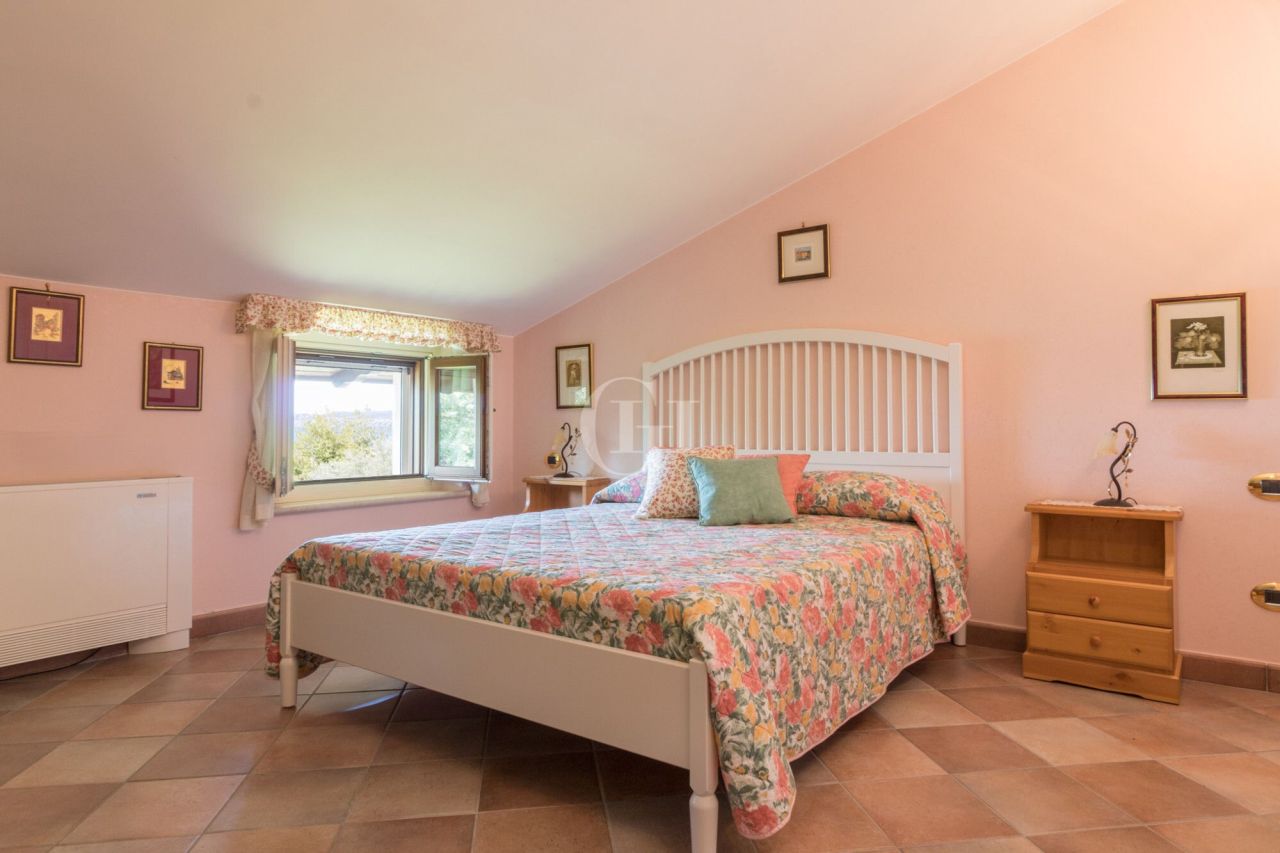 Villa sul Lago di Garda, Italia, 457 m² - foto 14