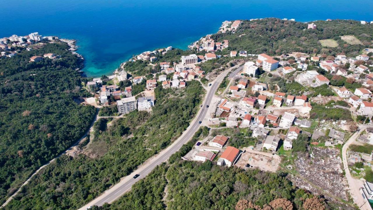 Land in Utjeha, Montenegro, 564 m² - picture 3