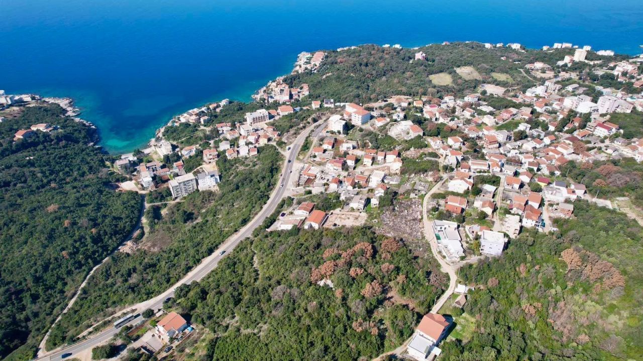 Land in Utjeha, Montenegro, 564 m² - picture 4