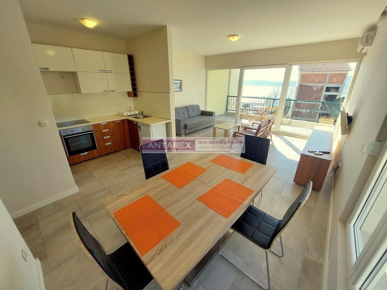 Appartamenti a Bijela, Montenegro, 89 m² - foto 4