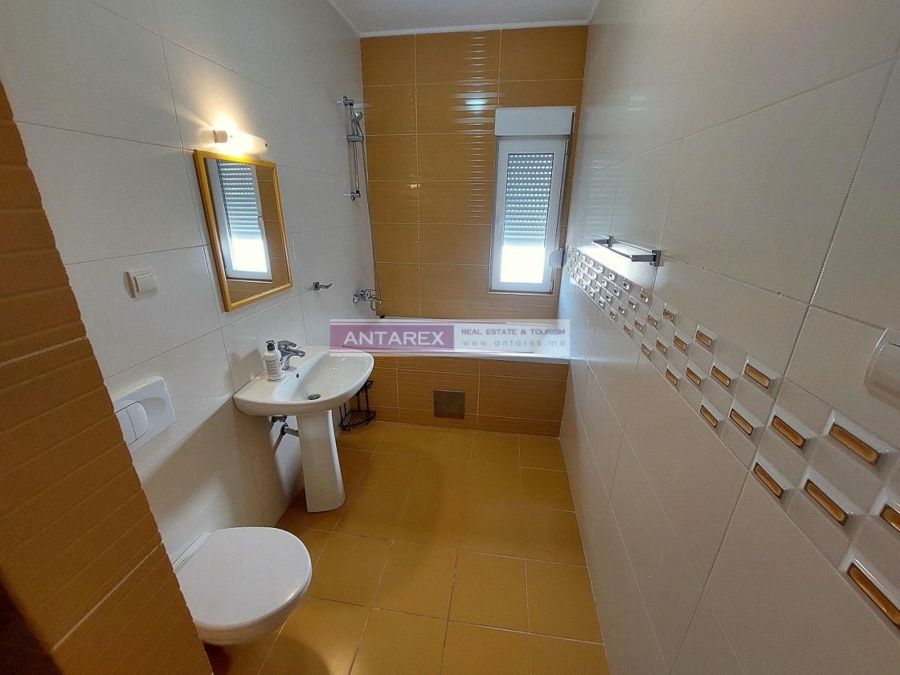 Appartamenti a Bijela, Montenegro, 89 m² - foto 10