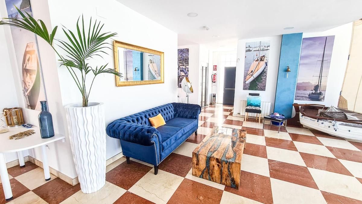 Hotel en Calafell, España, 1 143 m² - imagen 1
