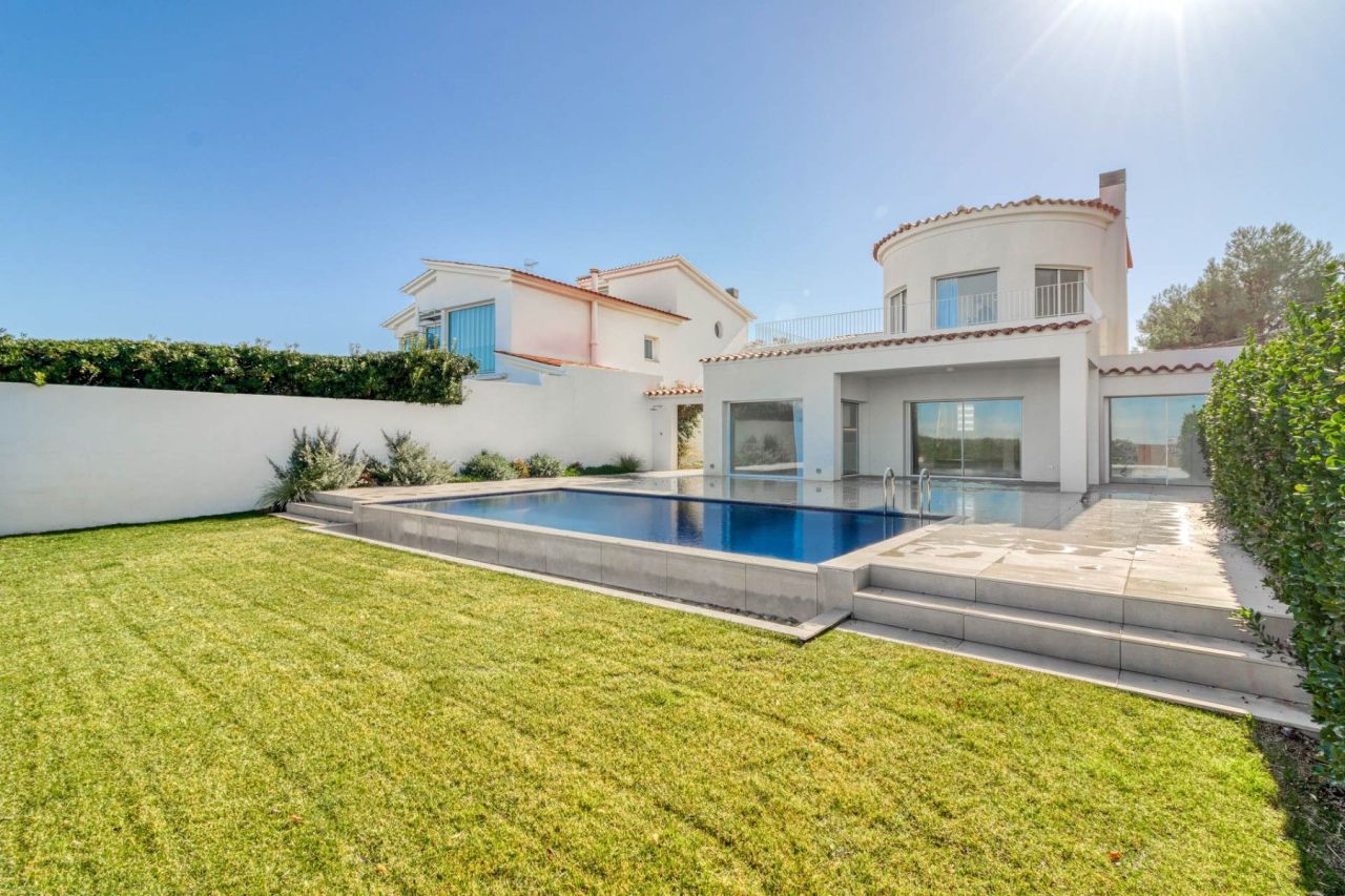 Chalet on Costa Brava, Spain, 254 m² - picture 2