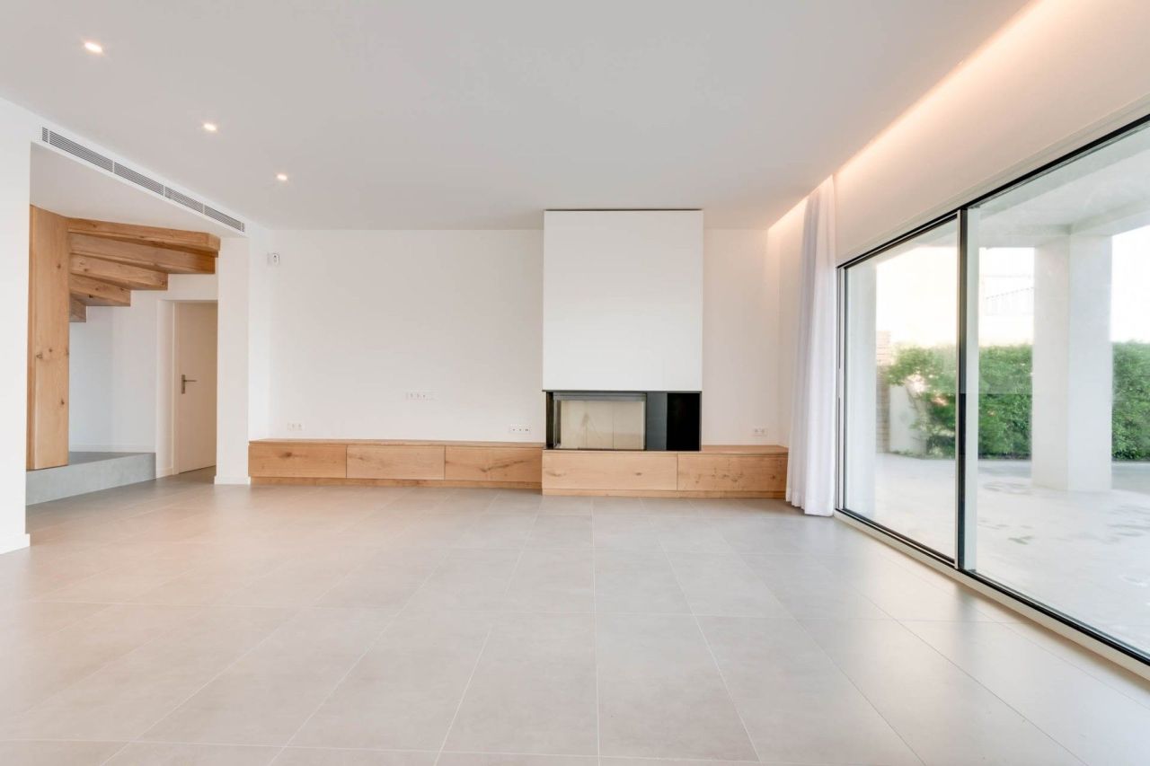 Chalet en la Costa Brava, España, 214 m² - imagen 6