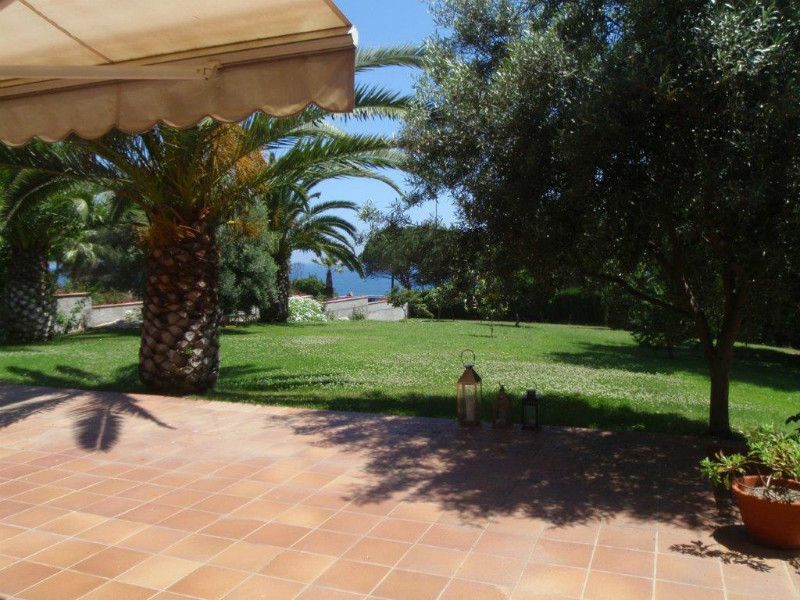 Chalet in Lloret de Mar, Spain, 500 m² - picture 8