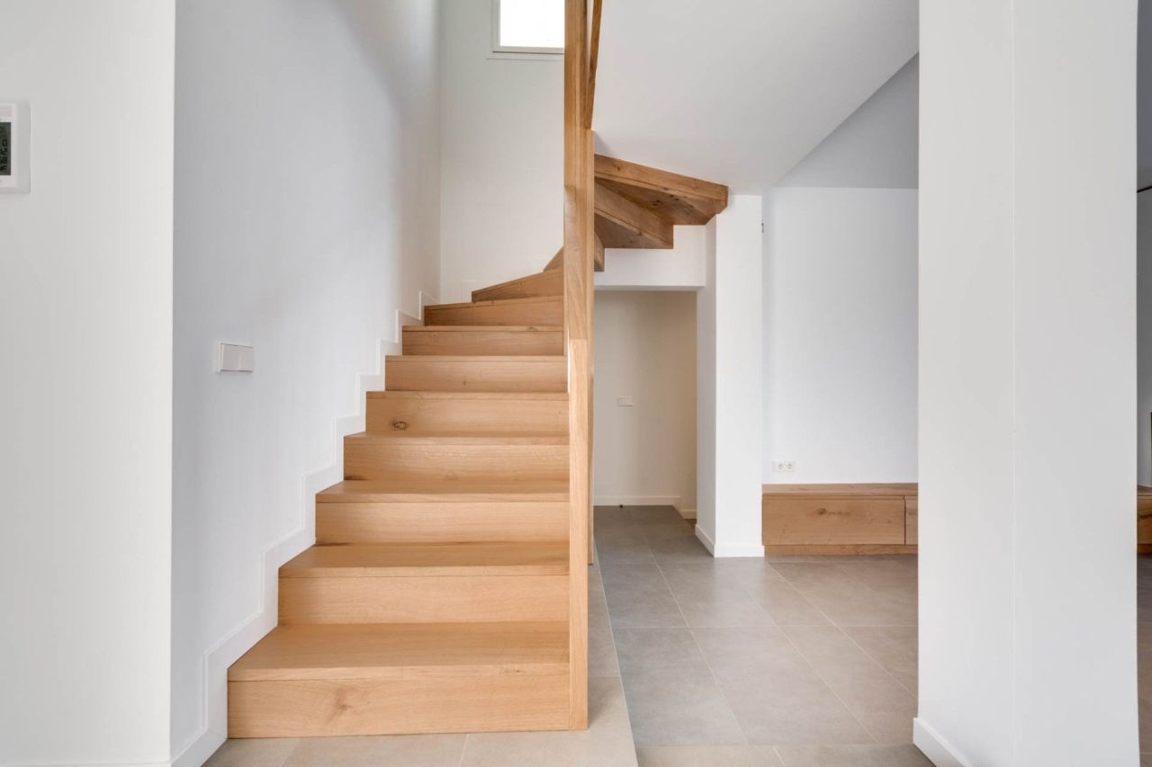 Chalet on Costa Brava, Spain, 254 m² - picture 10