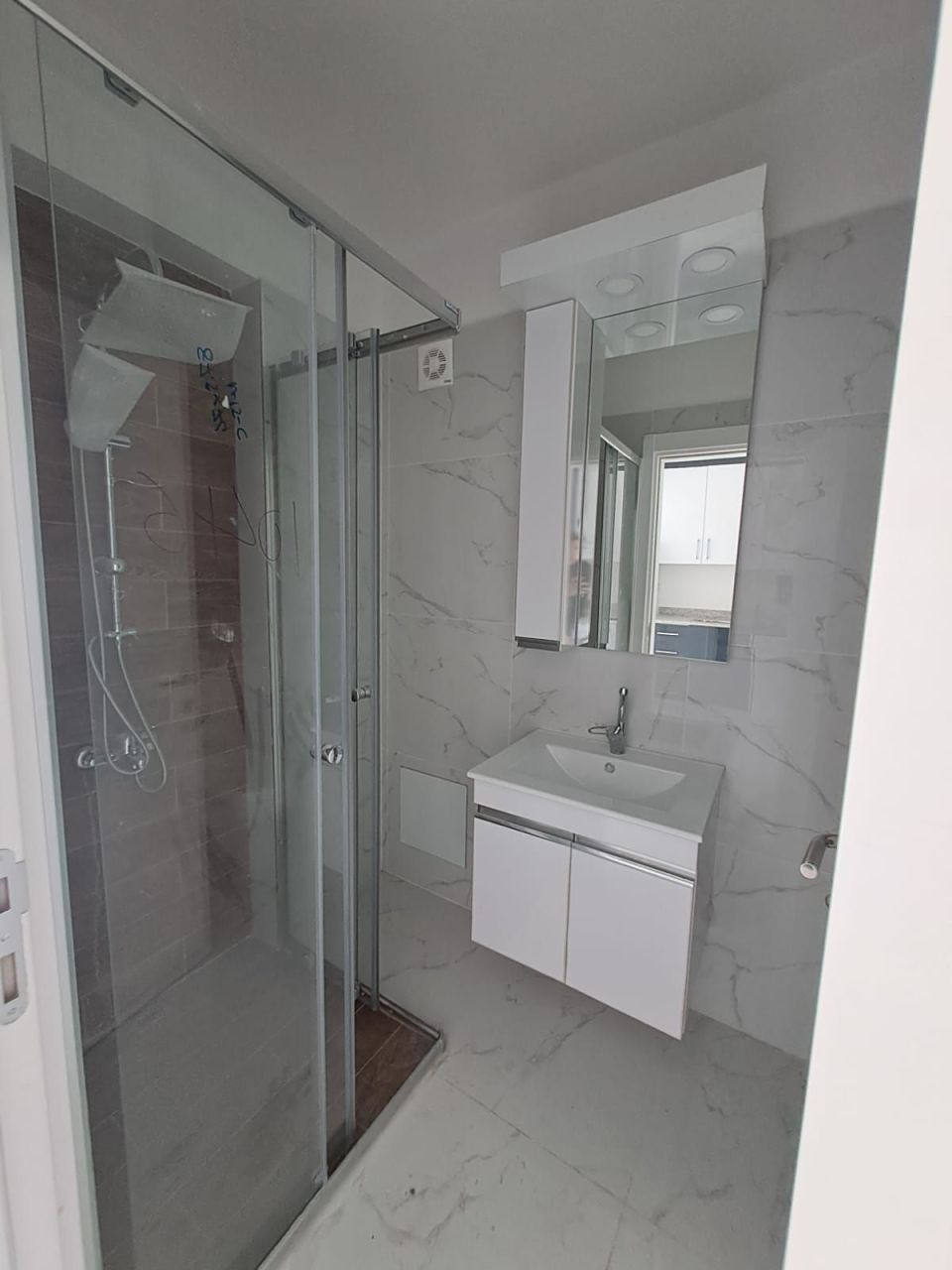 Appartamenti a Alsancak, Cipro, 56 m² - foto 9