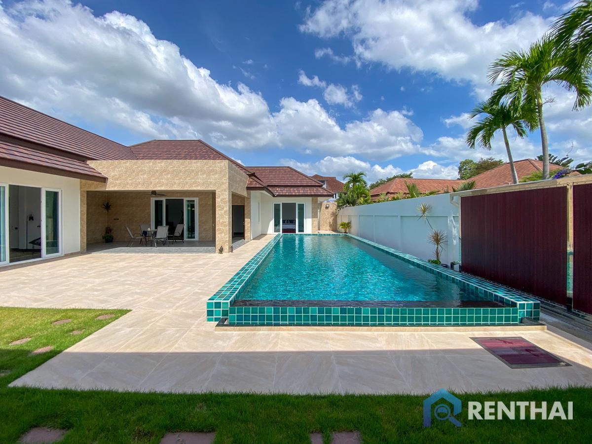 Villa en Pattaya, Tailandia, 285 m² - imagen 1