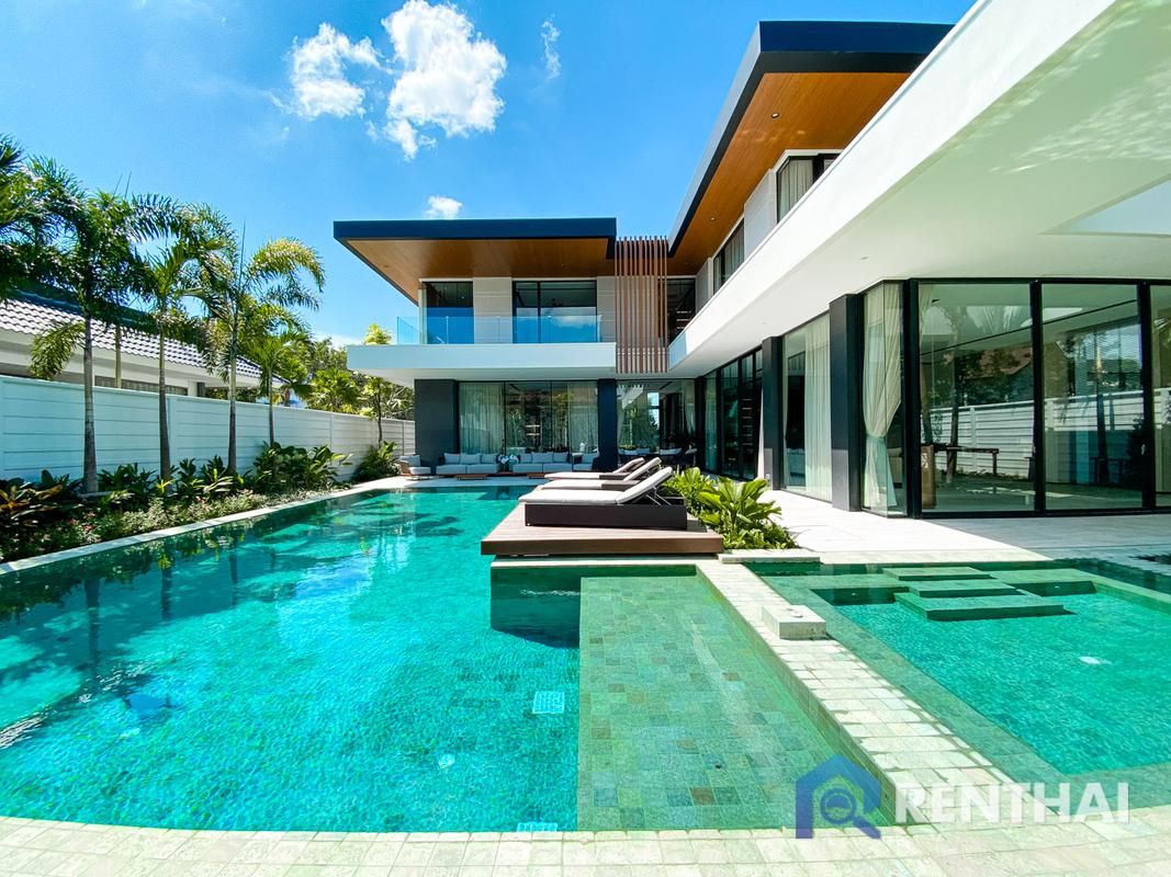 Villa sur l'île de Phuket, Thaïlande, 907 m² - image 1