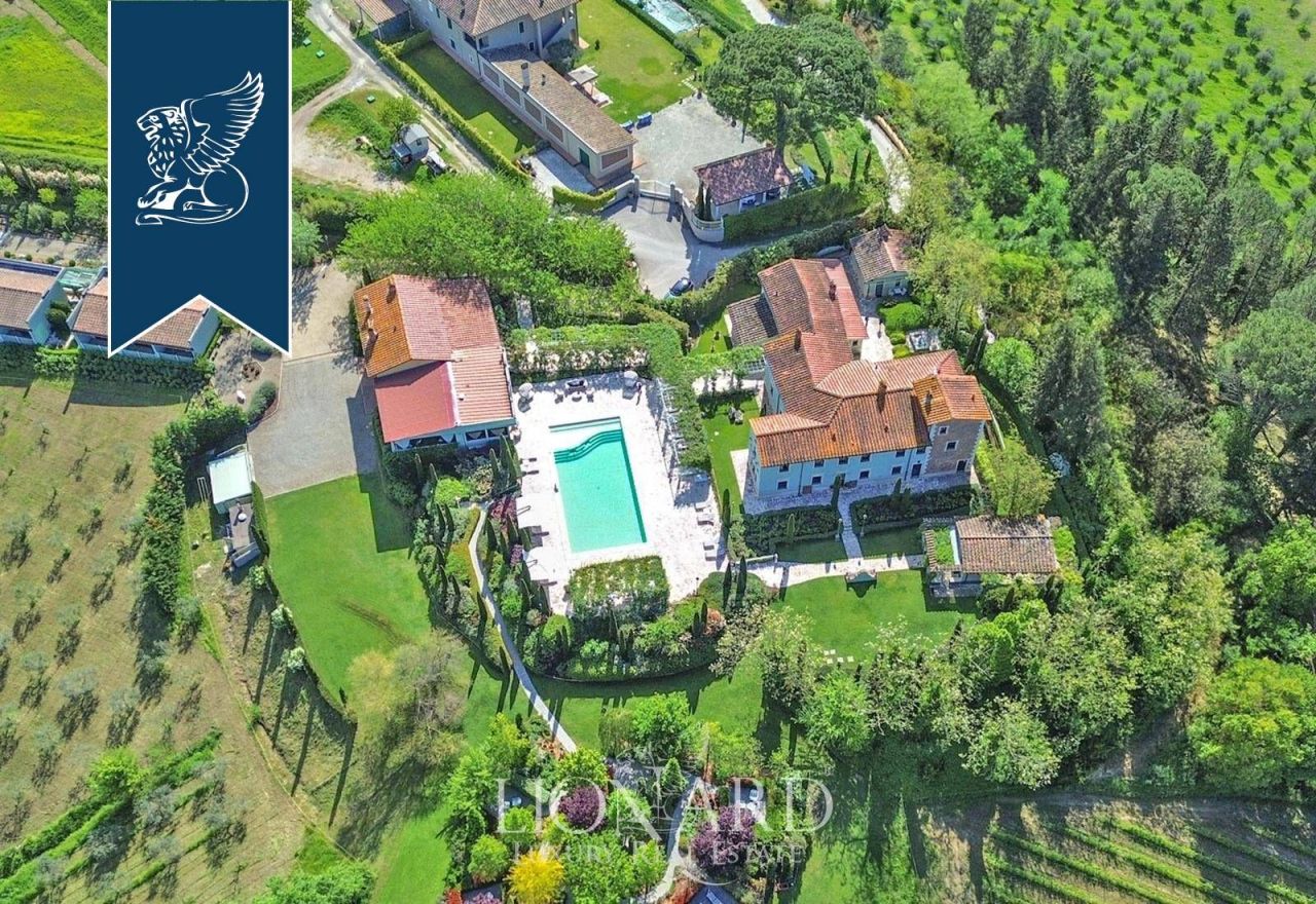 Hotel in Pisa, Italy, 2 500 m² - picture 1