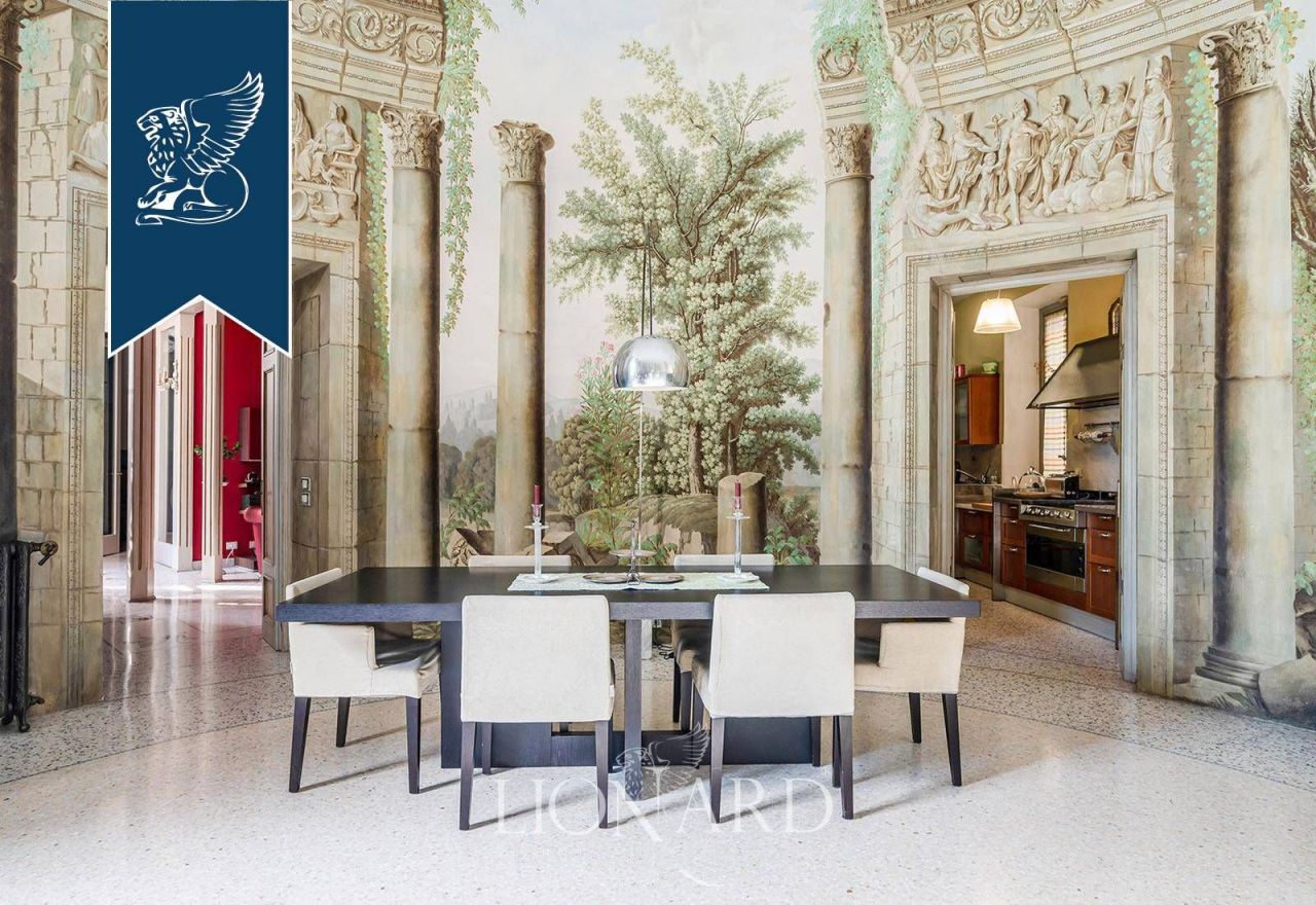 Appartement à Lucques, Italie, 640 m² - image 4