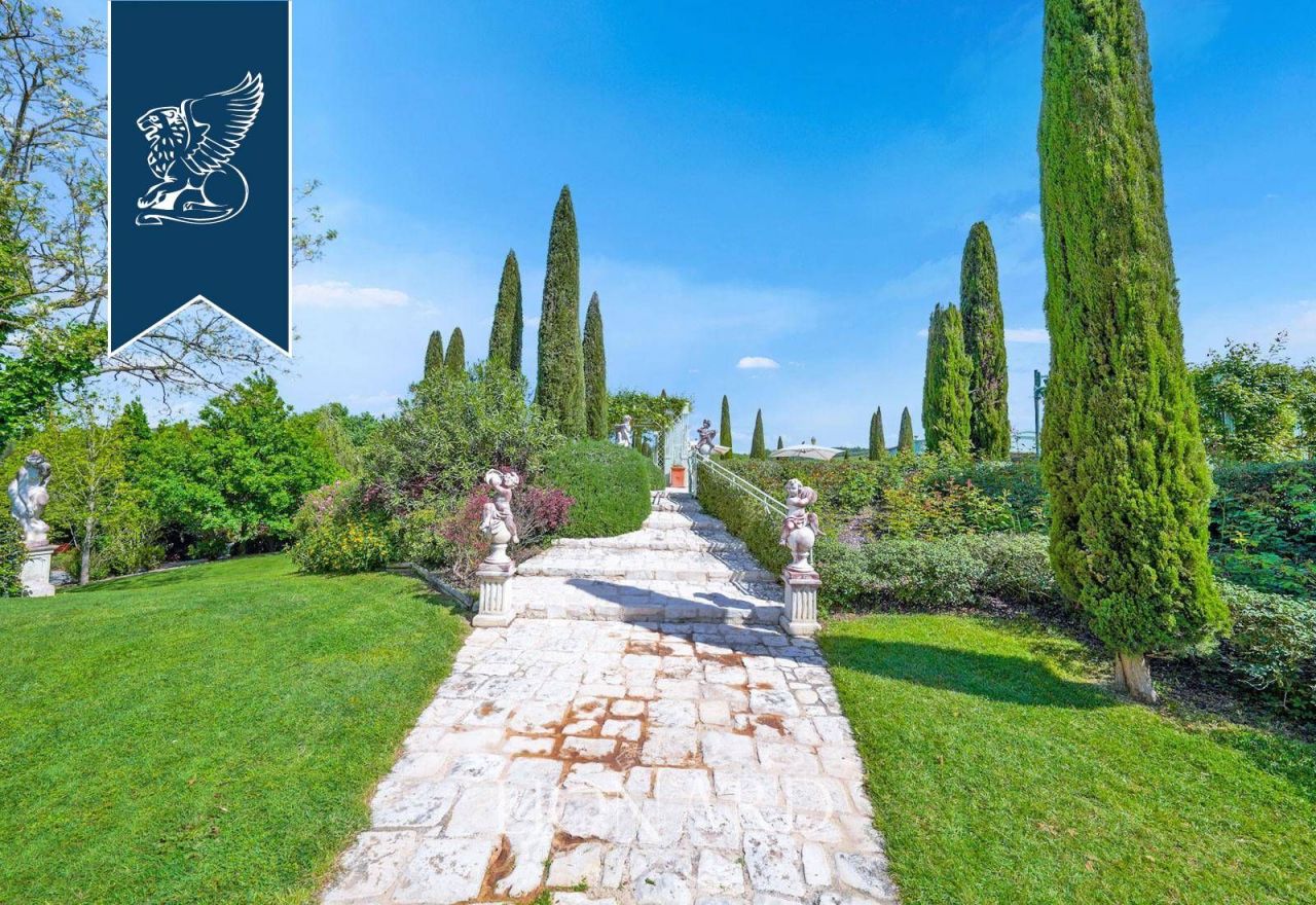 Hôtel à Pise, Italie, 2 500 m² - image 9