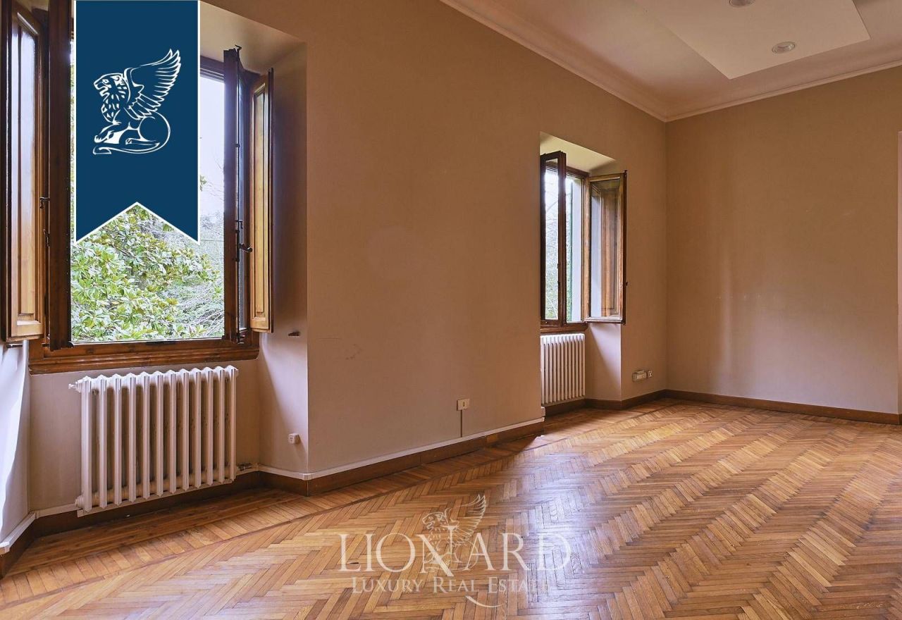 House in Florence, Italy, 1 300 m² - picture 9