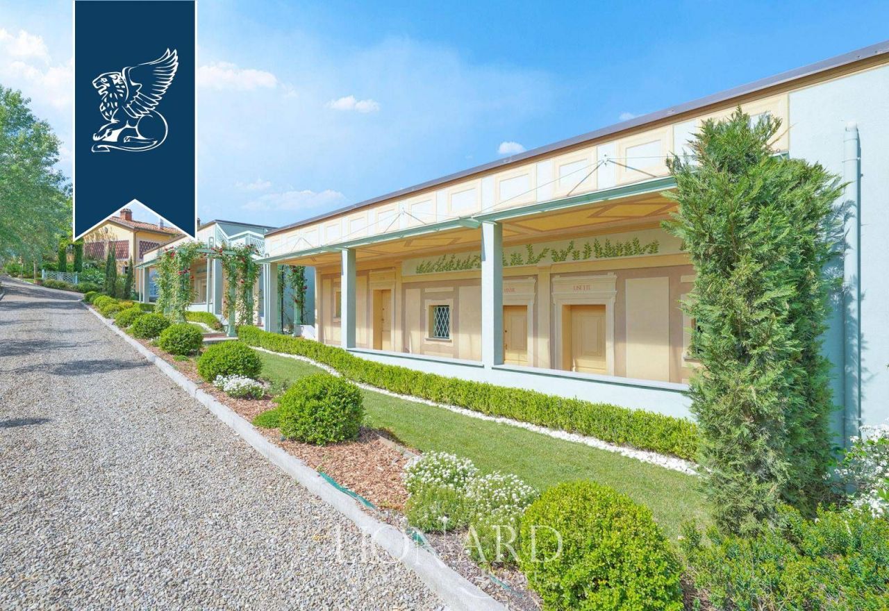 Hôtel à Pise, Italie, 2 500 m² - image 13