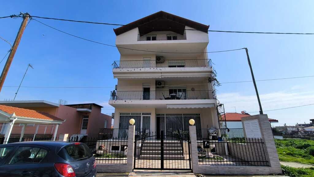 Maison à Piérie, Grèce, 600 m² - image 1