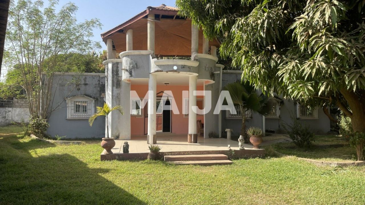House Senegambia, Gambia, 185 m² - picture 1