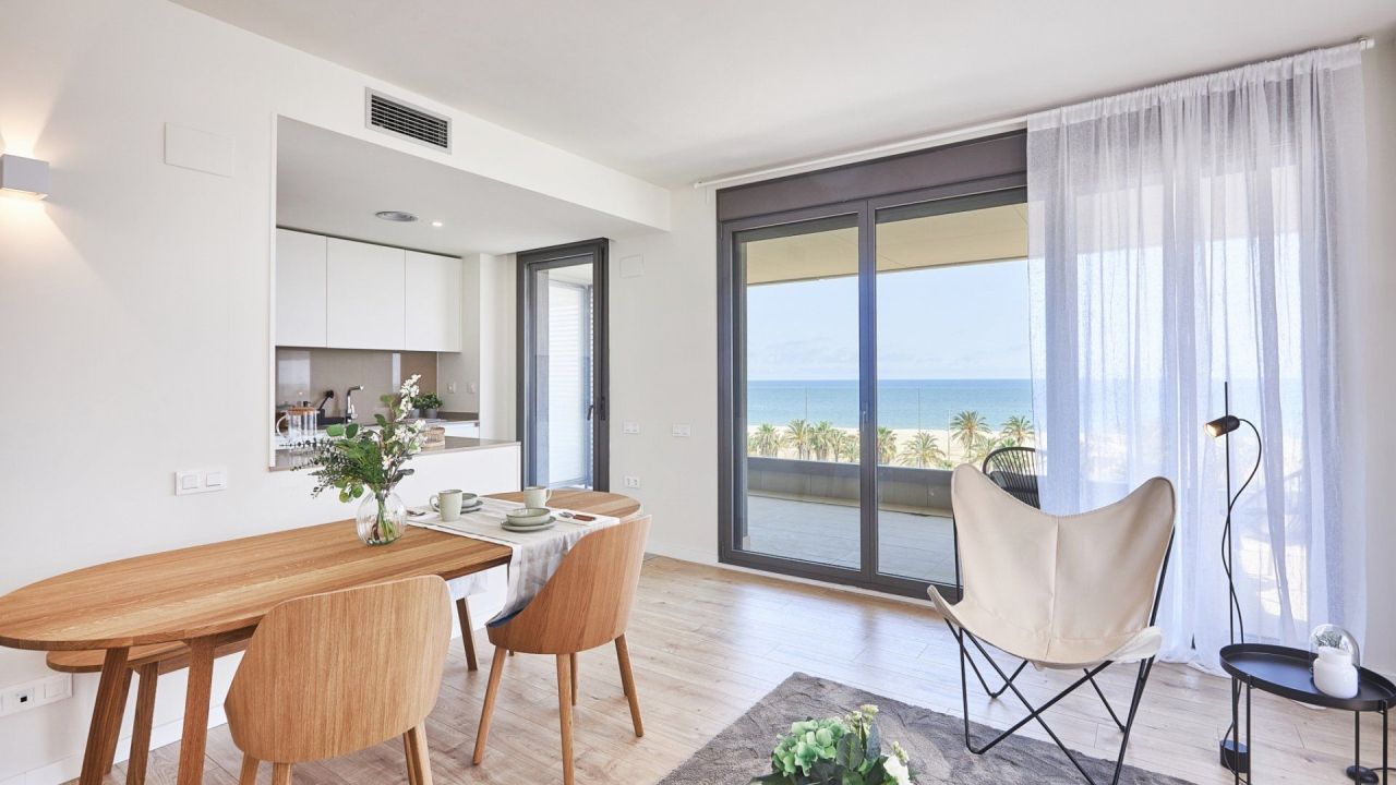 Apartment in Mataró, Spanien, 177 m² - Foto 1